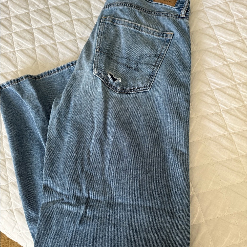 American Eagle Outfitters Relaxed Blue Jeans